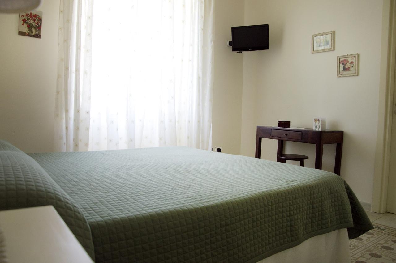 Villa Vincenza Vallo della Lucania Szoba fotó